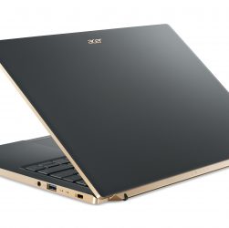 laptop ultraportatil calidad suprema Swift 5 de Acer color negra