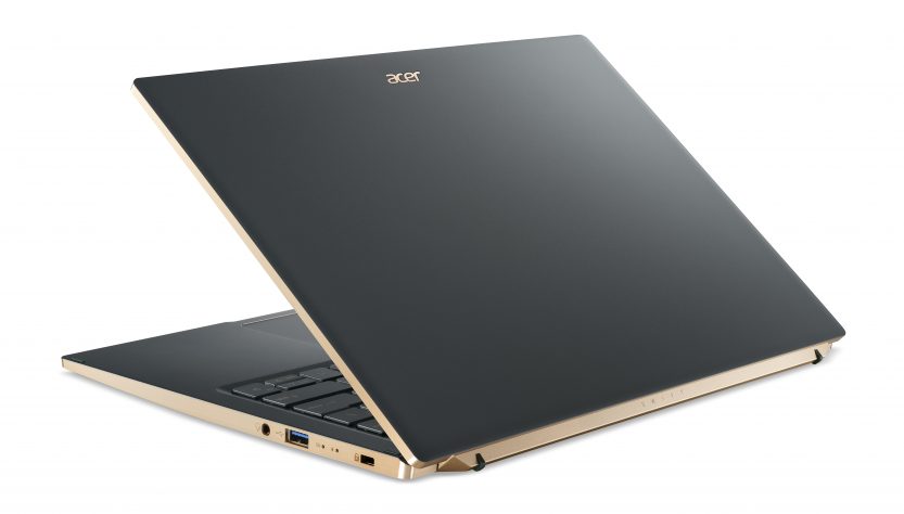 laptop ultraportatil calidad suprema Swift 5 de Acer color negra